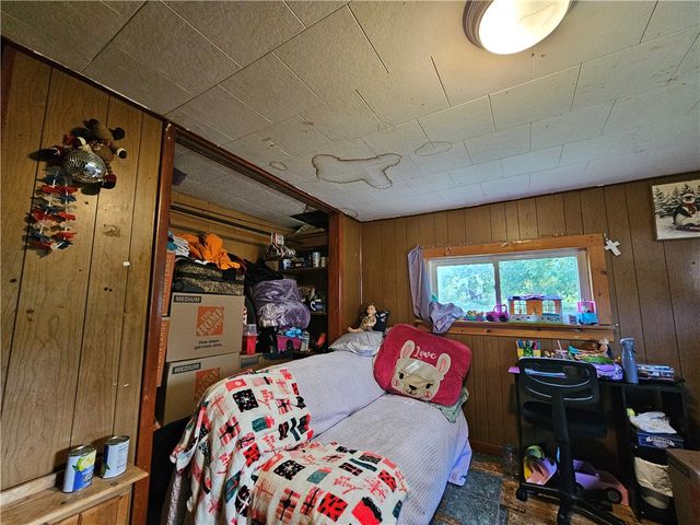 16 Wood Street, Bath, NY 14810