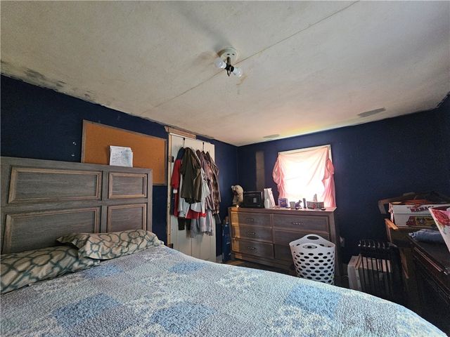 16 Wood Street, Bath, NY 14810