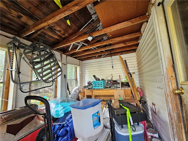 16 Wood Street, Bath, NY 14810