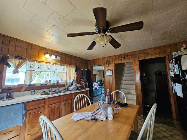 16 Wood Street, Bath, NY 14810