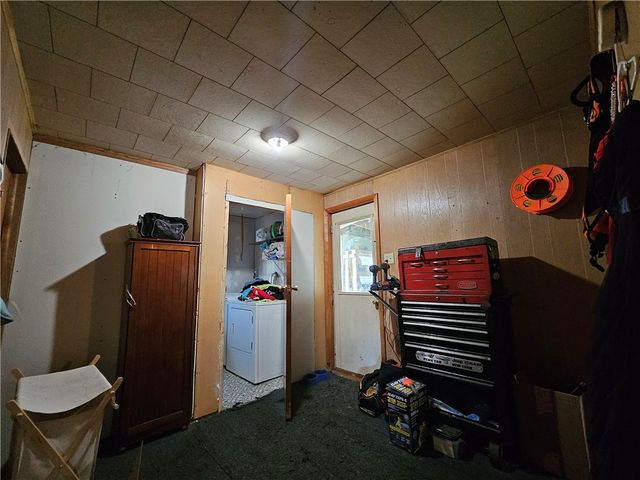 16 Wood Street, Bath, NY 14810