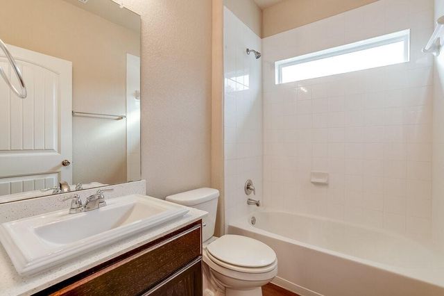 1701 Logan DR 34, Round Rock, TX 78664