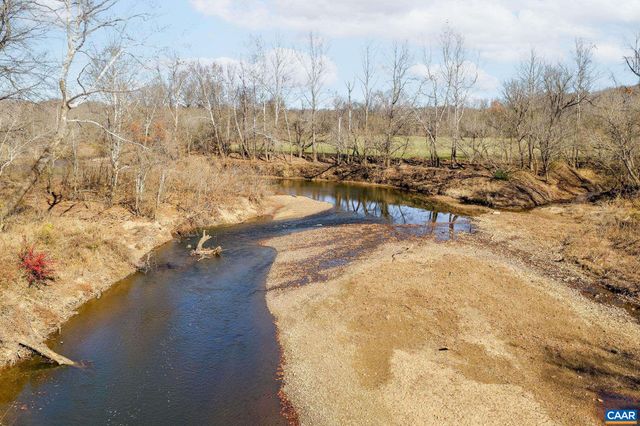 640 EXPLORERS RD, Charlottesville, VA 22911