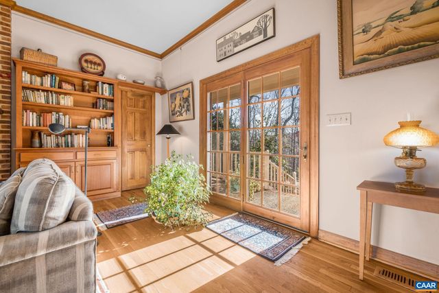 640 EXPLORERS RD, Charlottesville, VA 22911