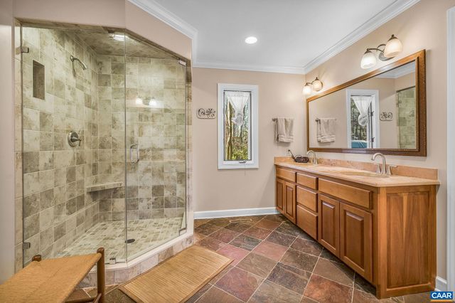 640 EXPLORERS RD, Charlottesville, VA 22911