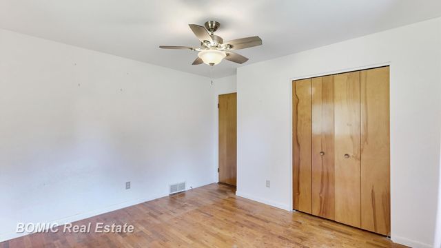 2450 Yellowstone Street, Saginaw, MI 48603