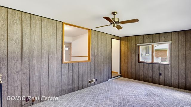 2450 Yellowstone Street, Saginaw, MI 48603