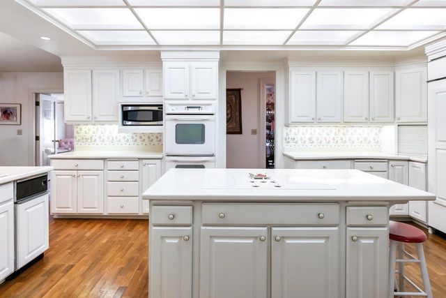 585 3RD STREET SOUTH, Wisconsin Rapids, WI 54494