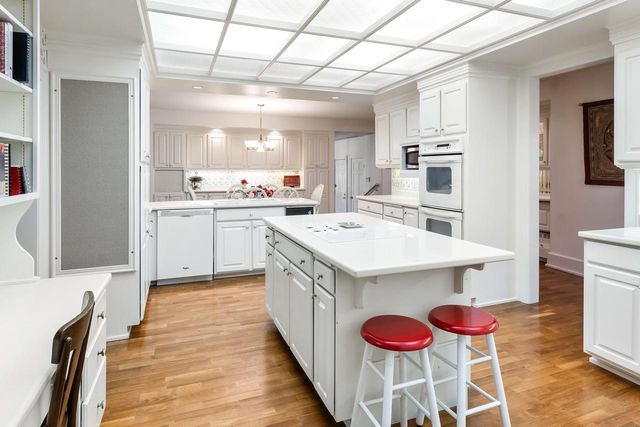 585 3RD STREET SOUTH, Wisconsin Rapids, WI 54494