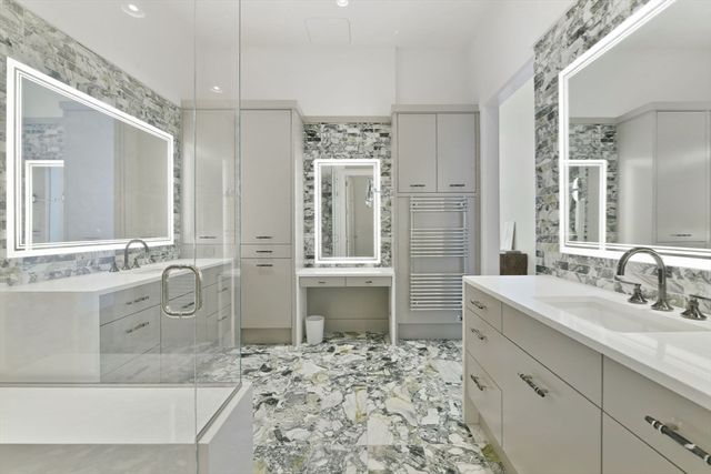 50 Liberty PH-2A, Boston, MA 02210