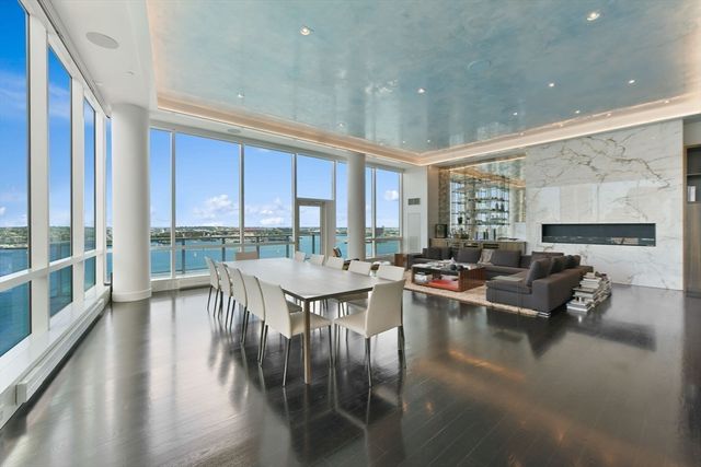 50 Liberty PH-2A, Boston, MA 02210