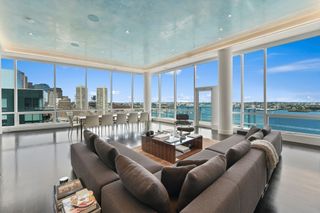 50 Liberty PH-2A, Boston, MA 02210