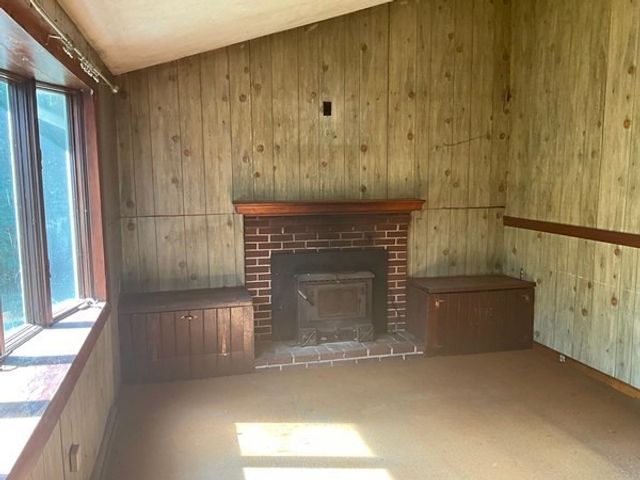 41 West St, Foxboro, MA 02035