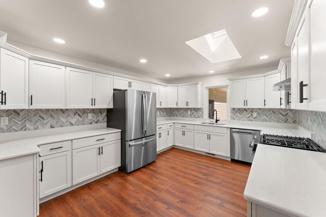 1811 N Country Lane, Michigan City, IN 46360