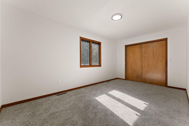 1811 N Country Lane, Michigan City, IN 46360