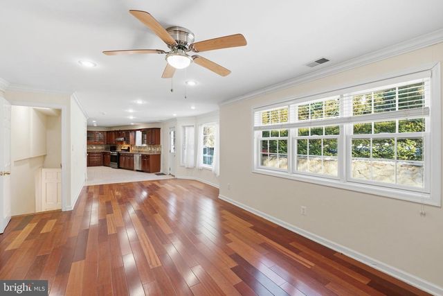 5205 BROOKEWAY DR, Bethesda, MD 20816