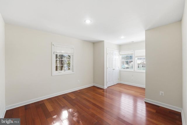 5205 BROOKEWAY DR, Bethesda, MD 20816