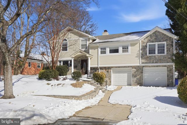 5205 BROOKEWAY DR, Bethesda, MD 20816
