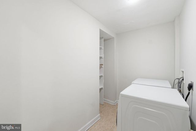 5205 BROOKEWAY DR, Bethesda, MD 20816