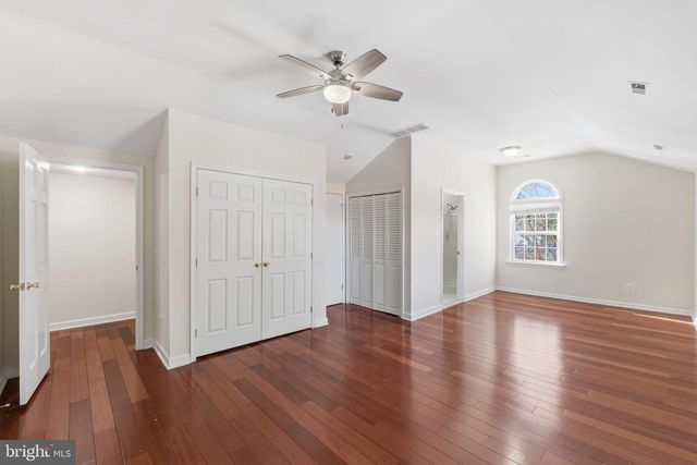 5205 BROOKEWAY DR, Bethesda, MD 20816