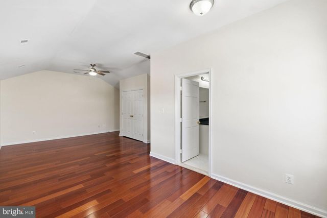 5205 BROOKEWAY DR, Bethesda, MD 20816