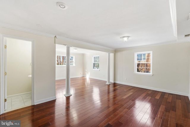 5205 BROOKEWAY DR, Bethesda, MD 20816