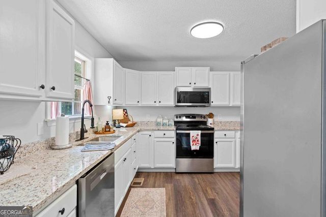 1596 Stark Road, Jackson, GA 30233