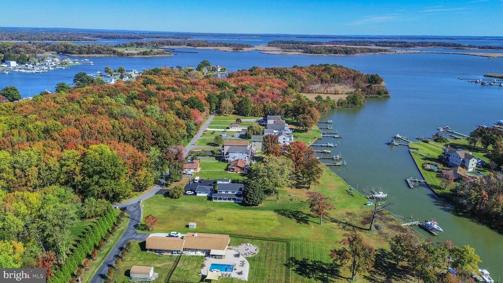 1321 S SENECA RD, Middle River, MD 21220