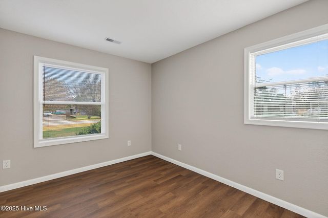 1607 Dellaire Drive, Elizabeth City, NC 27909