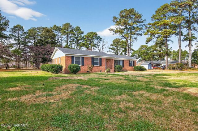 1607 Dellaire Drive, Elizabeth City, NC 27909