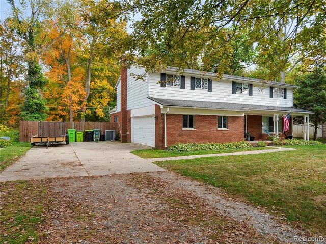 47848 Sonnett Street, Macomb, MI 48042
