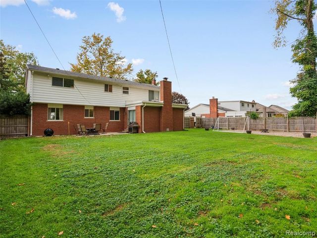 47848 Sonnett Street, Macomb, MI 48042