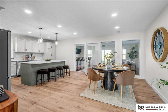 9500 Dawn Drive, Plattsmouth, NE 68048