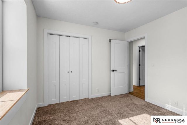 9500 Dawn Drive, Plattsmouth, NE 68048