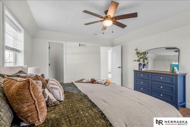 9500 Dawn Drive, Plattsmouth, NE 68048