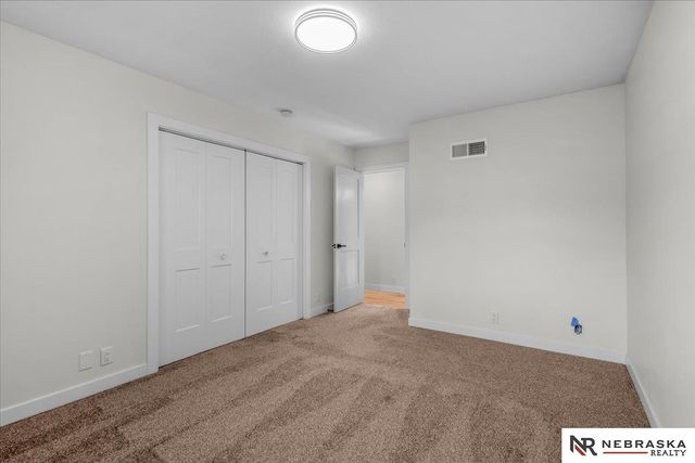 9500 Dawn Drive, Plattsmouth, NE 68048