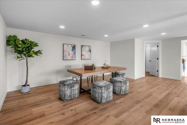 9500 Dawn Drive, Plattsmouth, NE 68048
