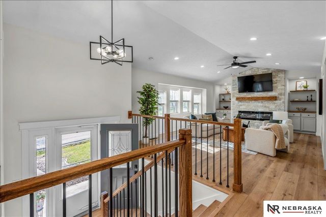9500 Dawn Drive, Plattsmouth, NE 68048