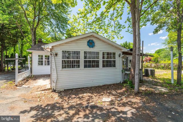 105 RAINTREE BLVD, Stafford, VA 22556