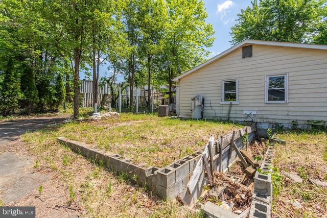 105 RAINTREE BLVD, Stafford, VA 22556
