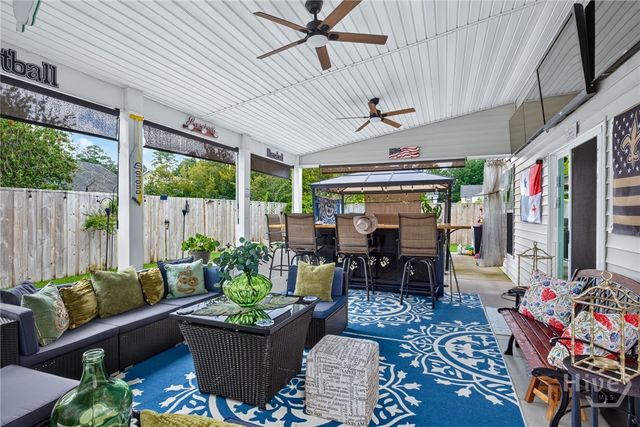 6 Castle Hill Road, Savannah, GA 31419
