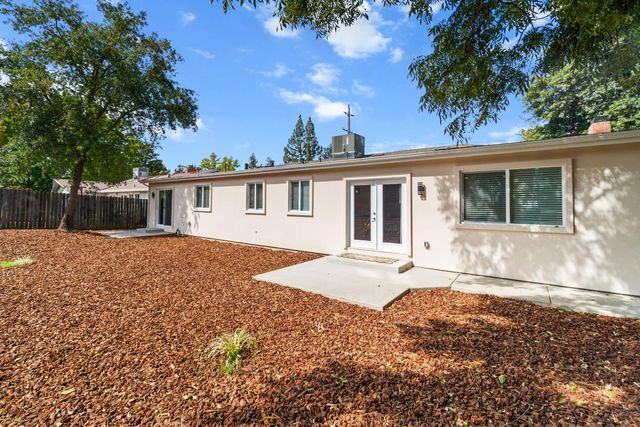 8366-8368 Madison Ave, Fair Oaks, CA 95628