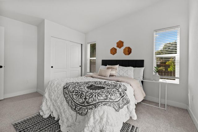 8366-8368 Madison Ave, Fair Oaks, CA 95628