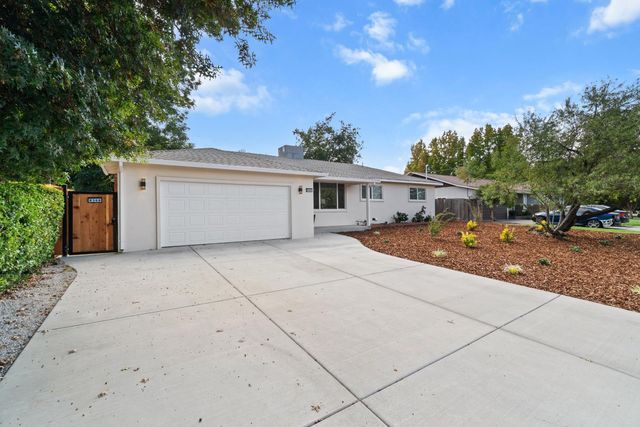 8366-8368 Madison Ave, Fair Oaks, CA 95628