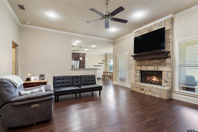 407 Whitaker, Bullard, TX 75757