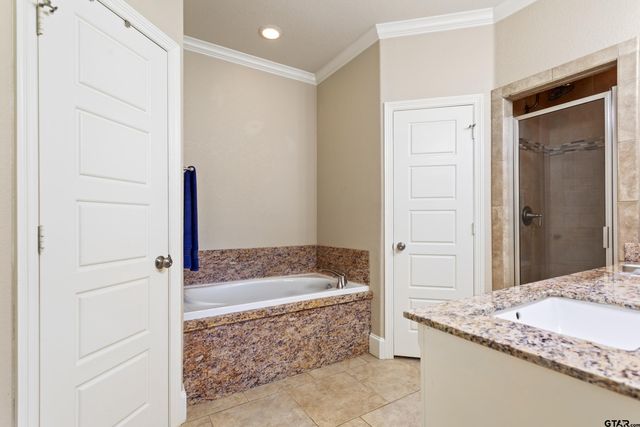407 Whitaker, Bullard, TX 75757