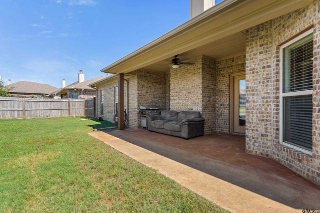 407 Whitaker, Bullard, TX 75757