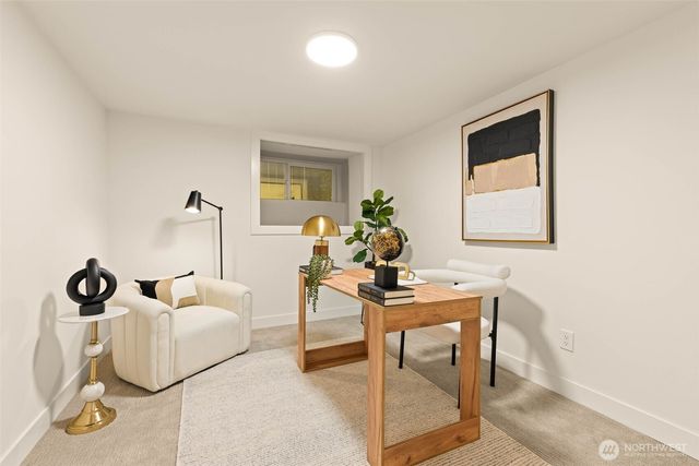 1128 N 77th Street, Seattle, WA 98103