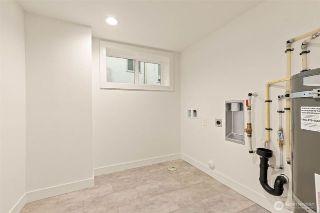 1128 N 77th Street, Seattle, WA 98103