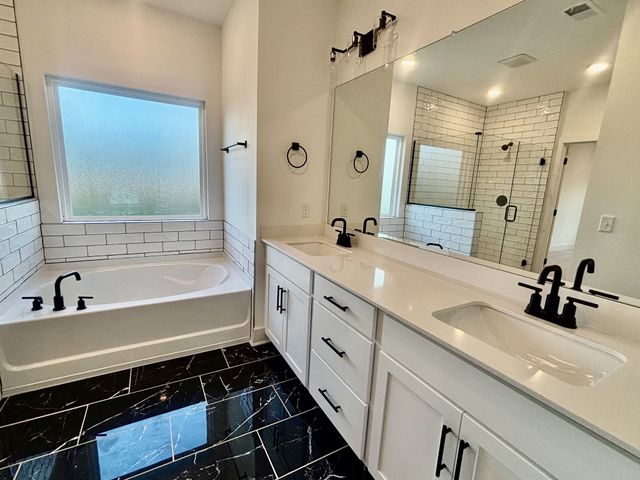 305 Brandi Ln, Gallatin, TN 37066